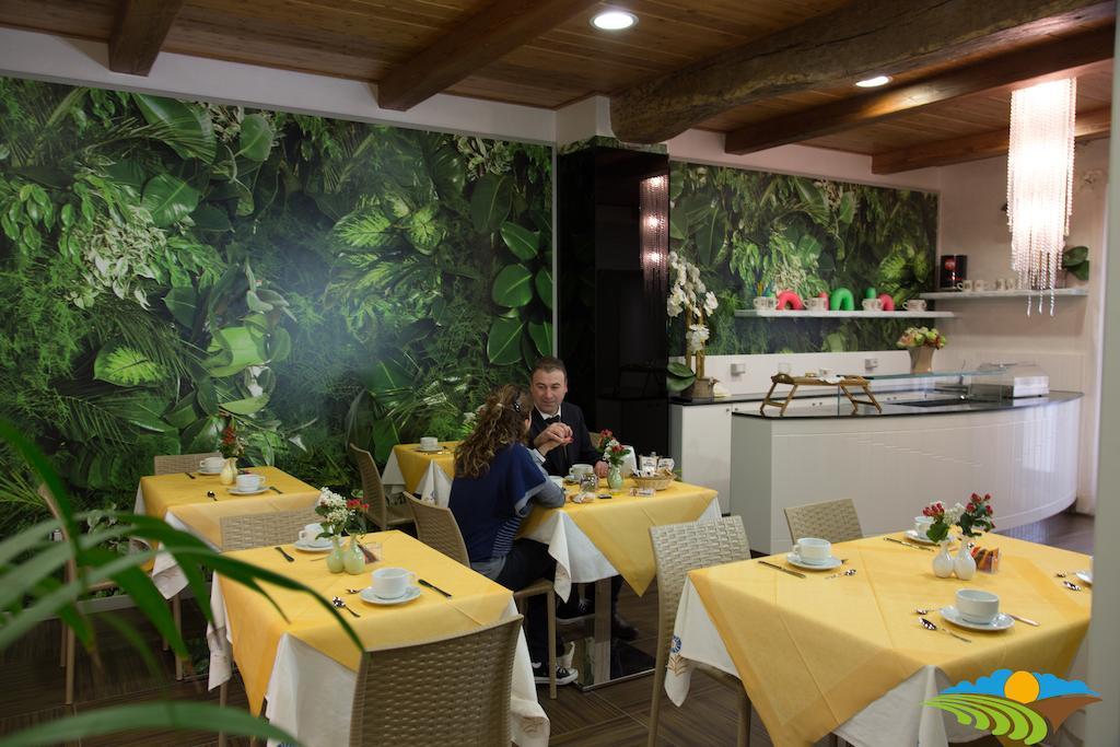 Albergo Diffuso - Il Poggetto Tra Urbino & San Marino Zewnętrze zdjęcie