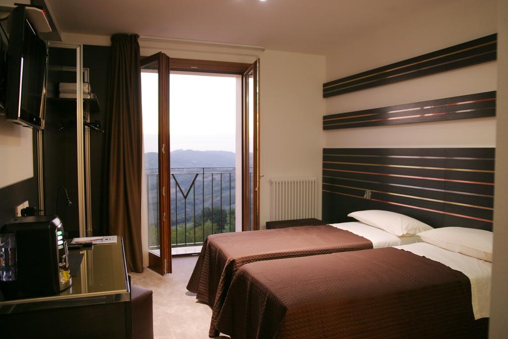 Albergo Diffuso - Il Poggetto Tra Urbino & San Marino Zewnętrze zdjęcie